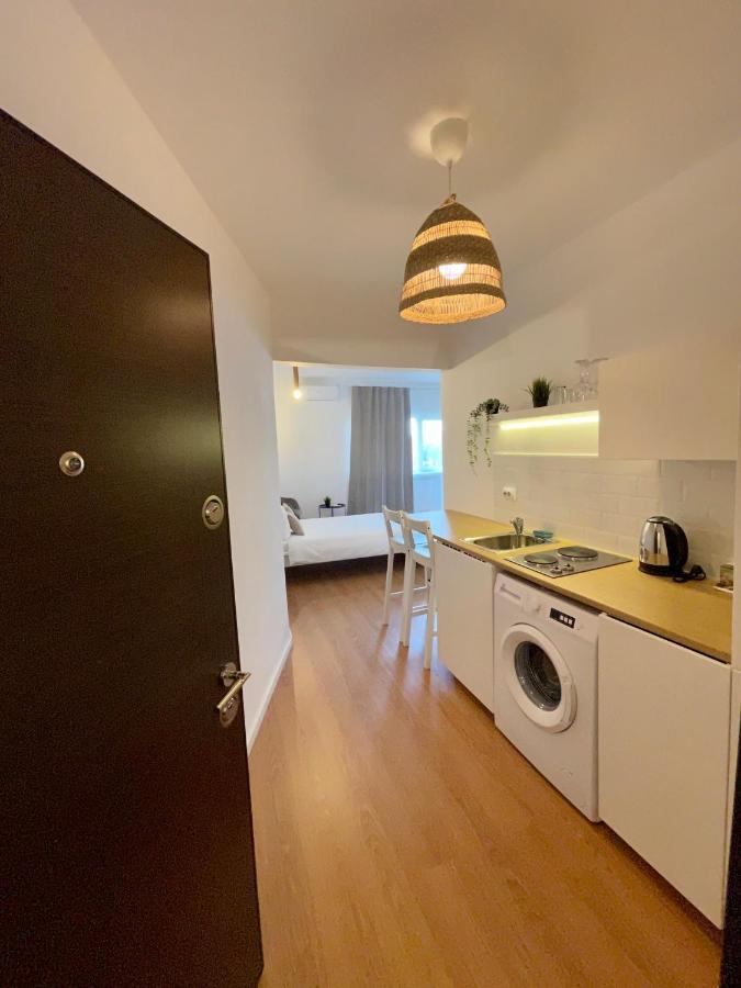 On The River Ultra Central Suites Bukurešť Exteriér fotografie